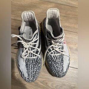 $175!!! Adidas Yeezy Zebra 350 V Sneakers US M size 8. FREE SHIPPING